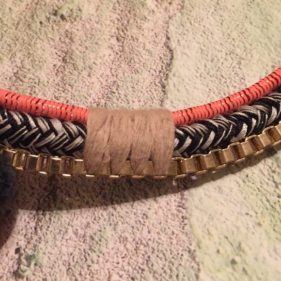 NWT Express Tassel PomPom statement bib necklace - Picture 4 of 5